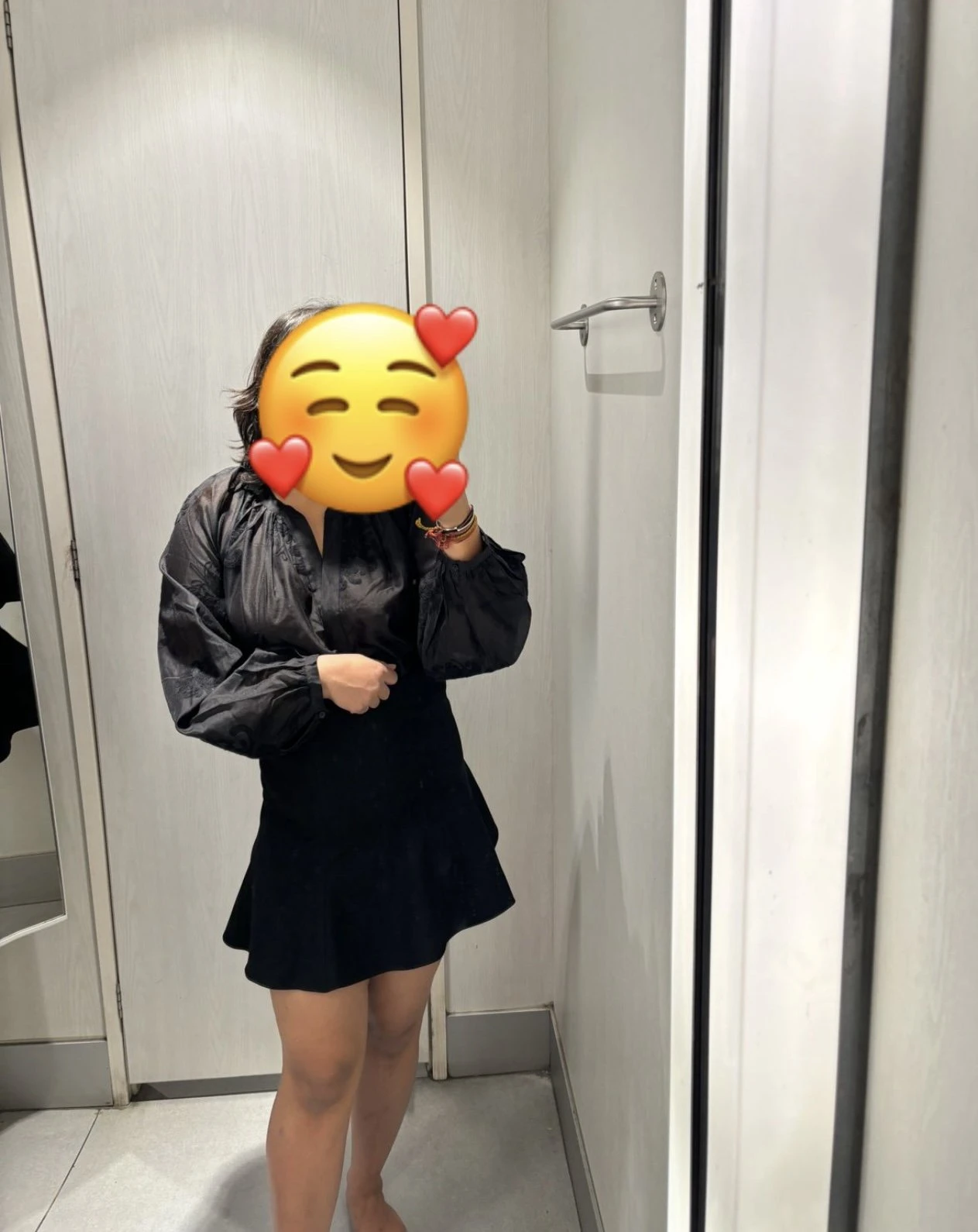 Shreya Hot Girl – Indian escort in New Delhi — 5 / 9