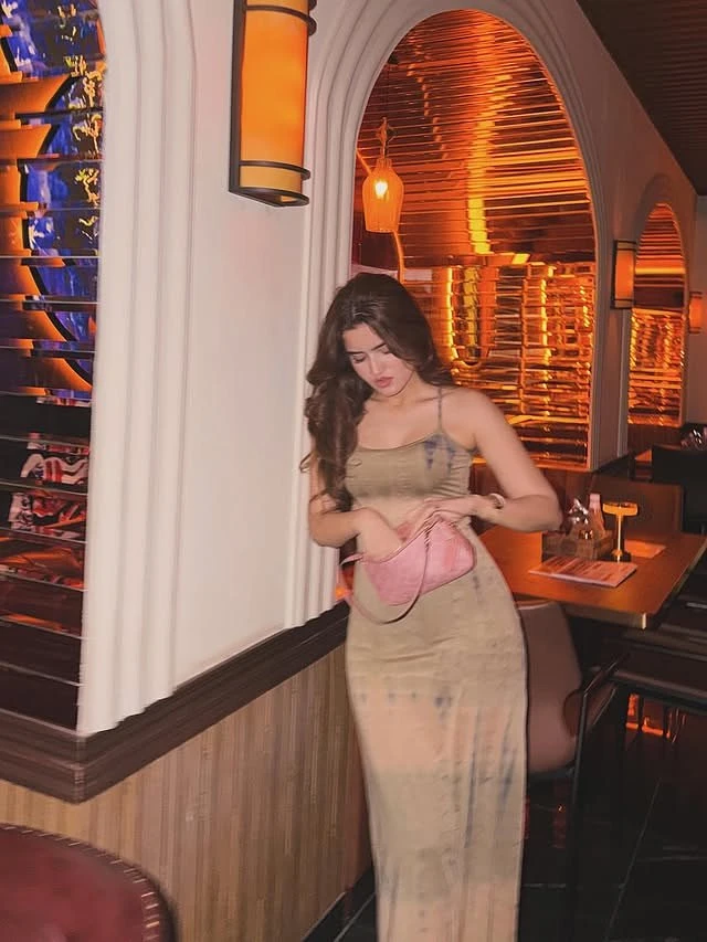 Tripti – Indian escort in Kochi — 4 / 5