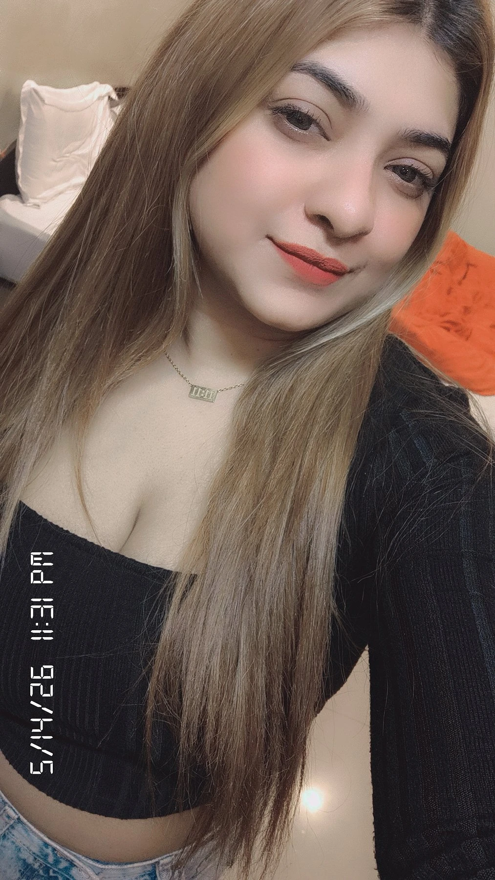 Nishu real meet incall – Indian escort in Ahmedabad — 24 / 28