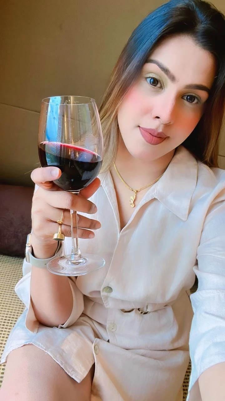 Hello Vijayawada – Indian escort in Vijayawada — 10 / 11