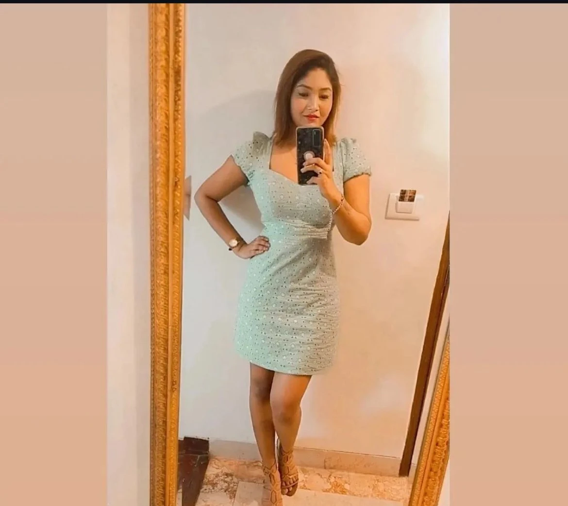 Vamika – Indian escort in Mumbai — 5 / 7