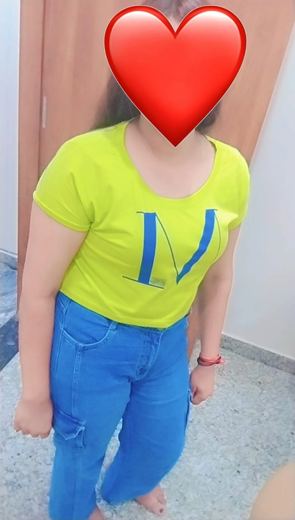 Naina Cam and Real Meet – Indian escort in New Delhi — 4 / 5