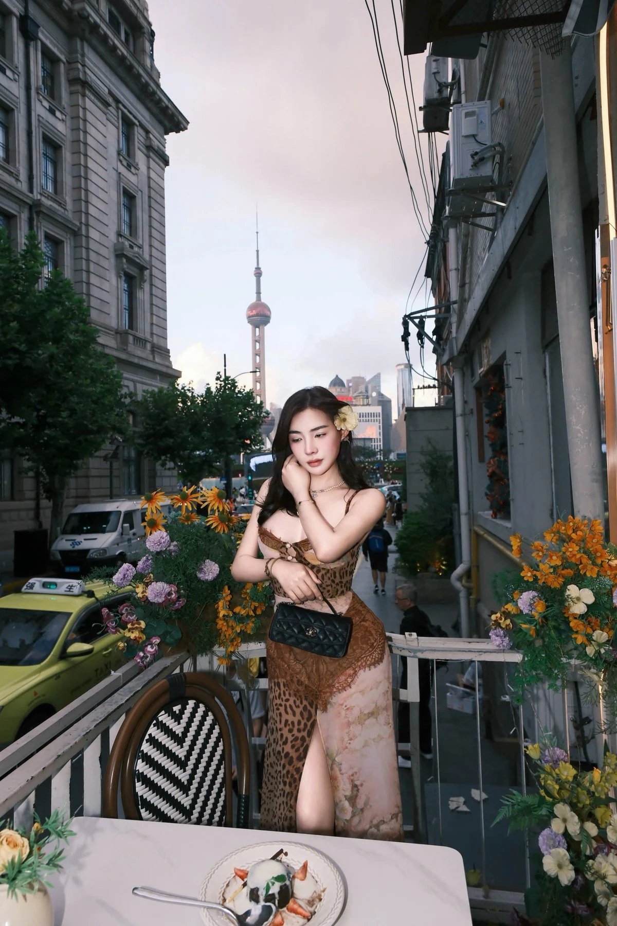 Anna – Vietnamese escort in Ho Chi Minh City — 2 / 5