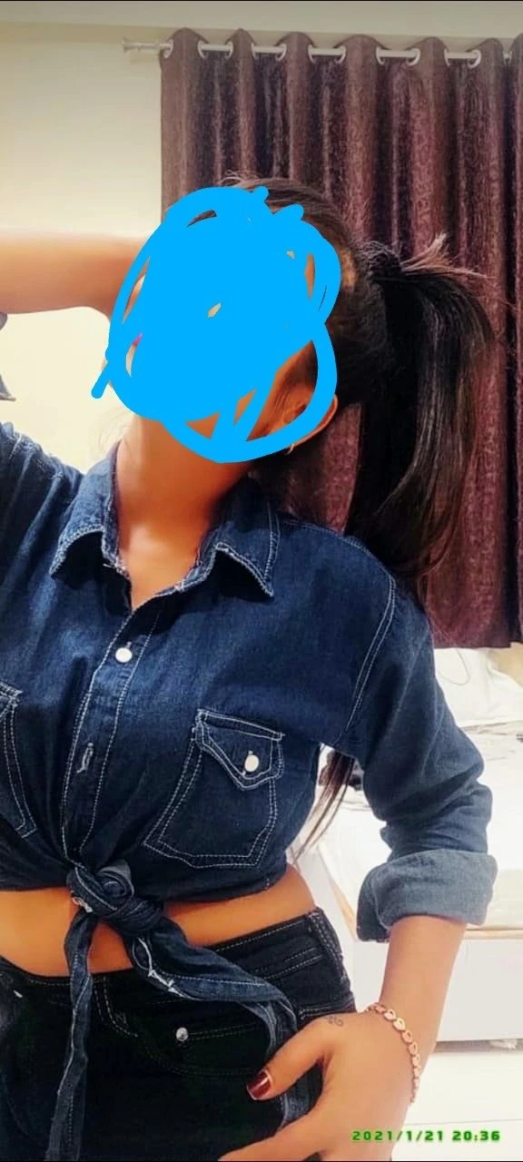 Sonam – Indian escort in Bangalore — 2 / 5