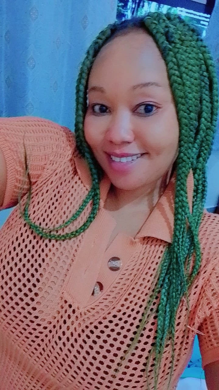 Cindy – Kenyan escort in Jaipur — 4 / 5