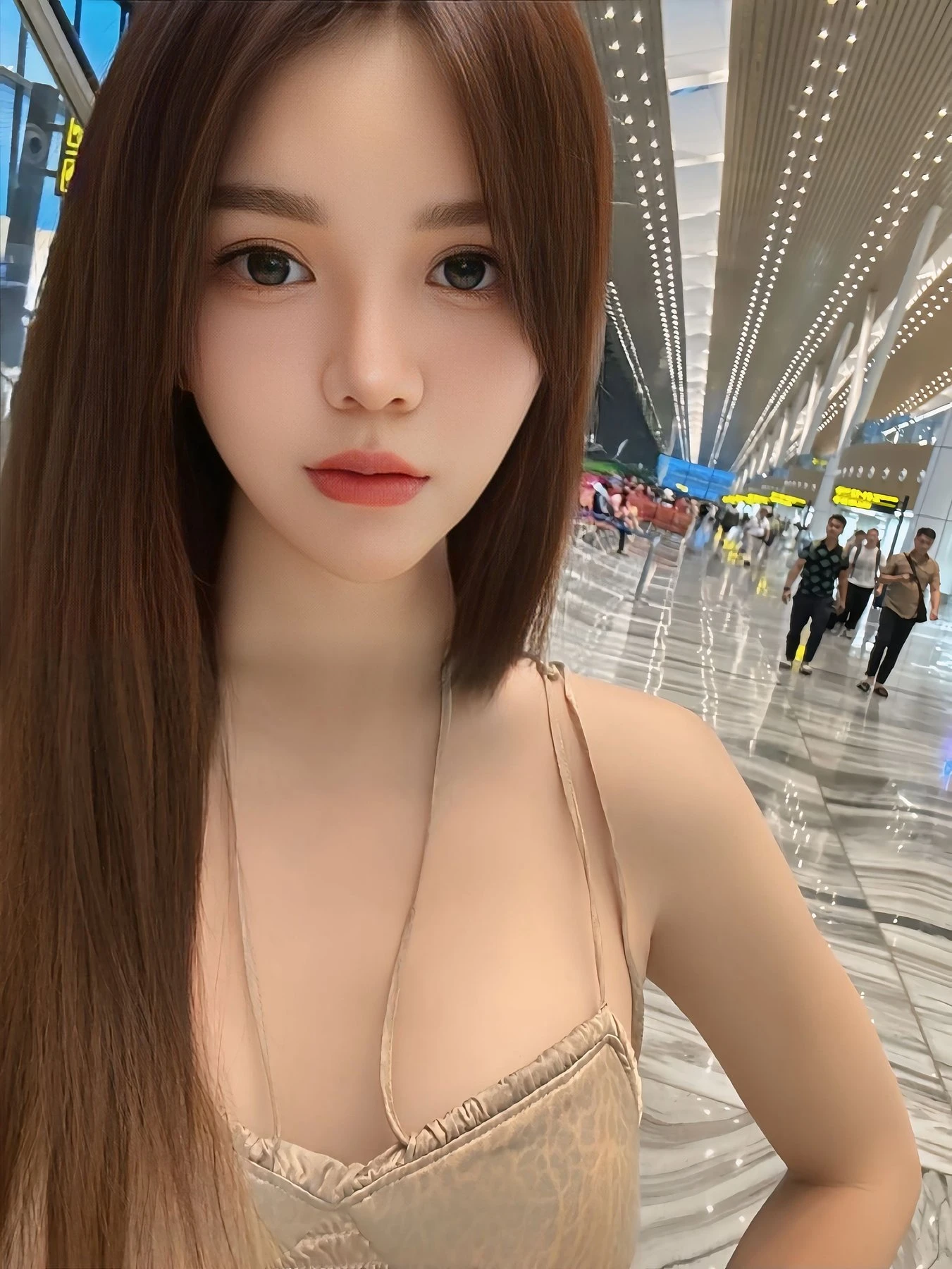 Lona, – Vietnamese escort in Hanoi — 6 / 29