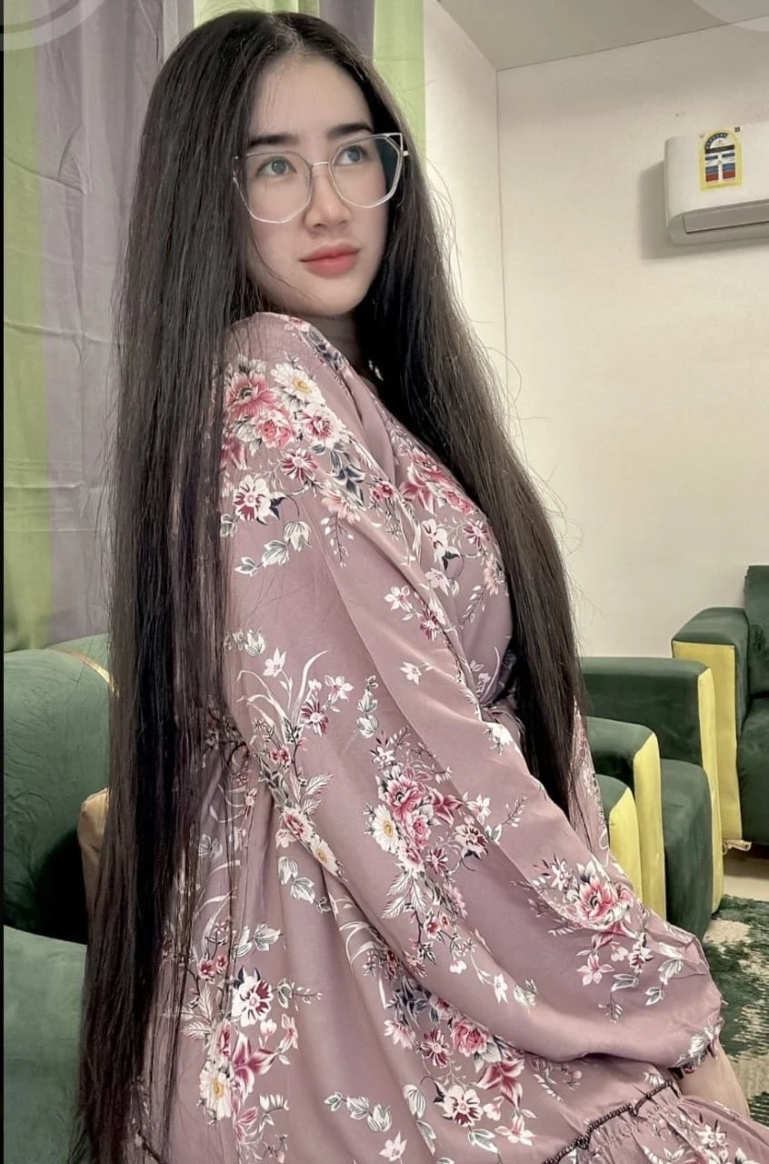 Hannie Paipei – Filipino escort in Montenegro — 2 / 5