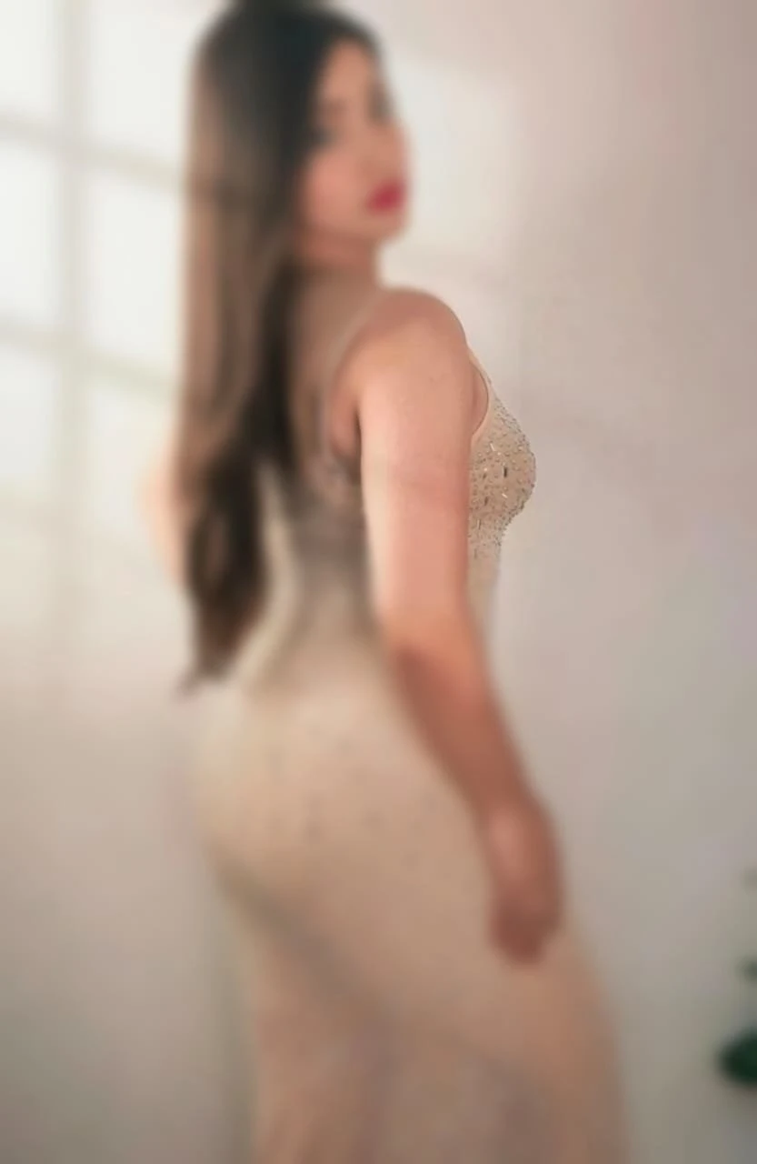 Indipendent ( CAM session and Meet ) – Indian escort in Mumbai — 3 / 5