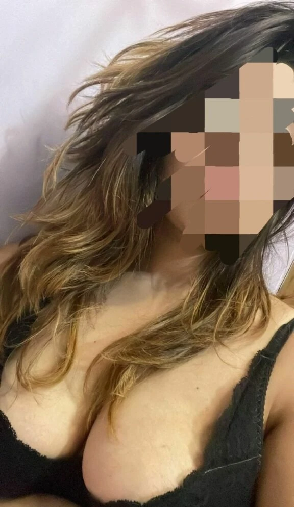 Richa – Indian escort in Navi Mumbai — 4 / 6