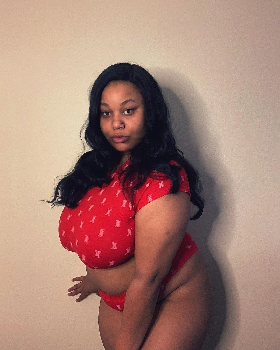 New Arrival African Girl Linda – Kenyan escort in New Delhi — 3 / 4