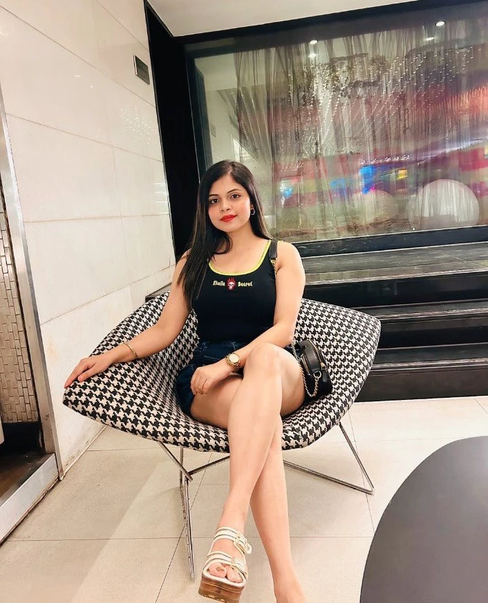 RIYA ESCORT SERVICE – Indian escort in Thiruvananthapuram — 3 / 5