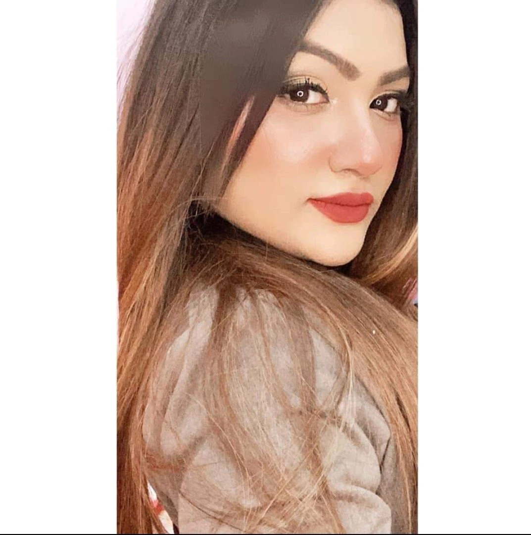 Best Cam Show Model Mahi – Indian escort in Mumbai — 12 / 19