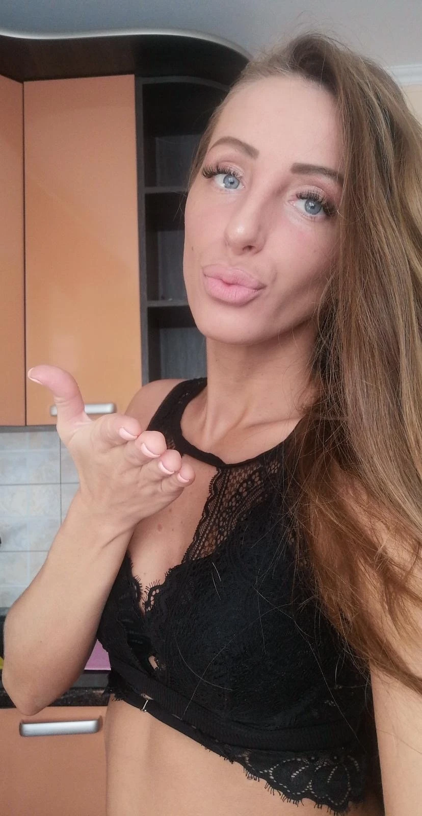 Viktoria – Belarusian escort in Beirut — 3 / 11