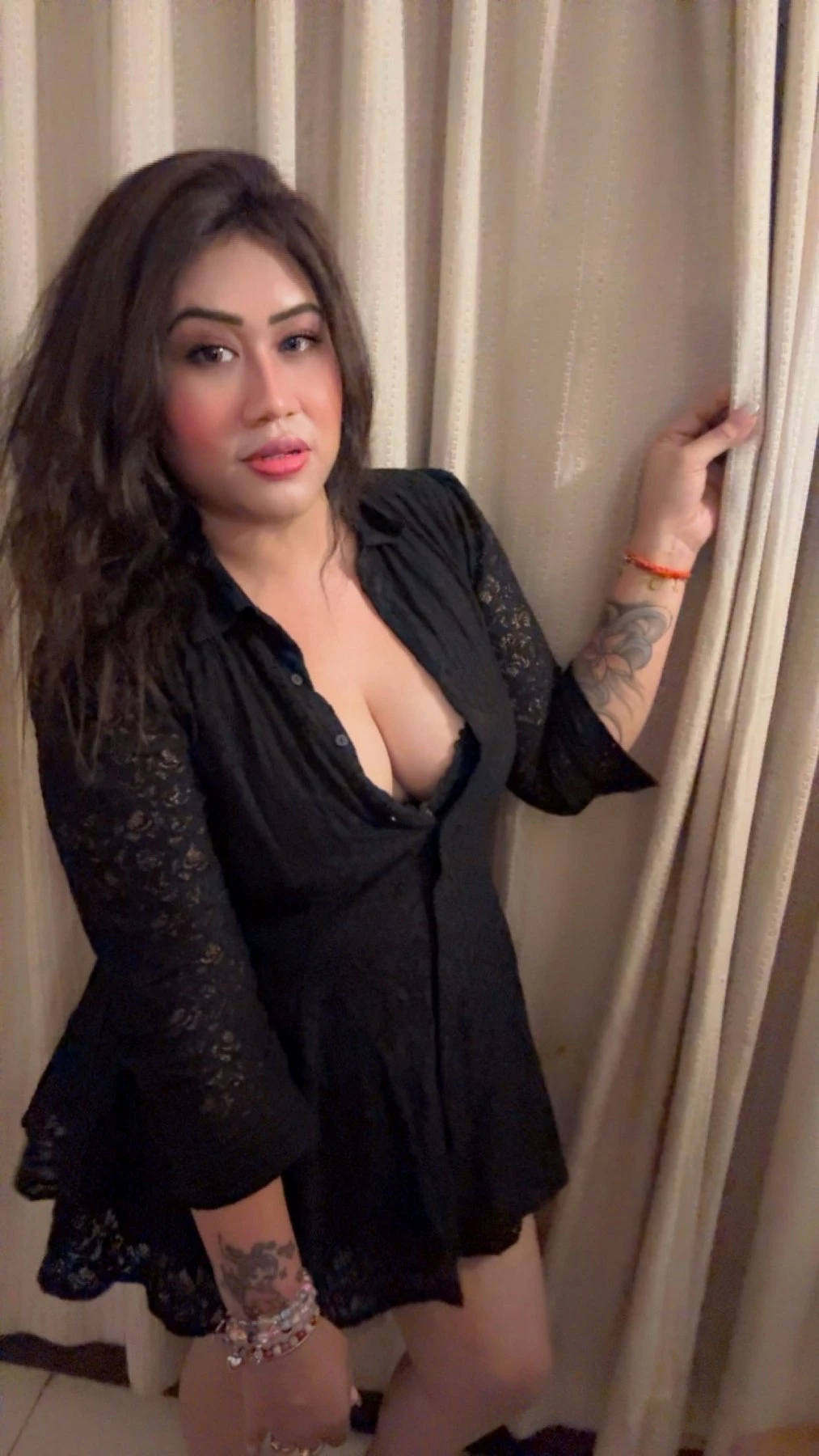 Saloni video service and real meet – Indian escort in Kolkata — 8 / 19