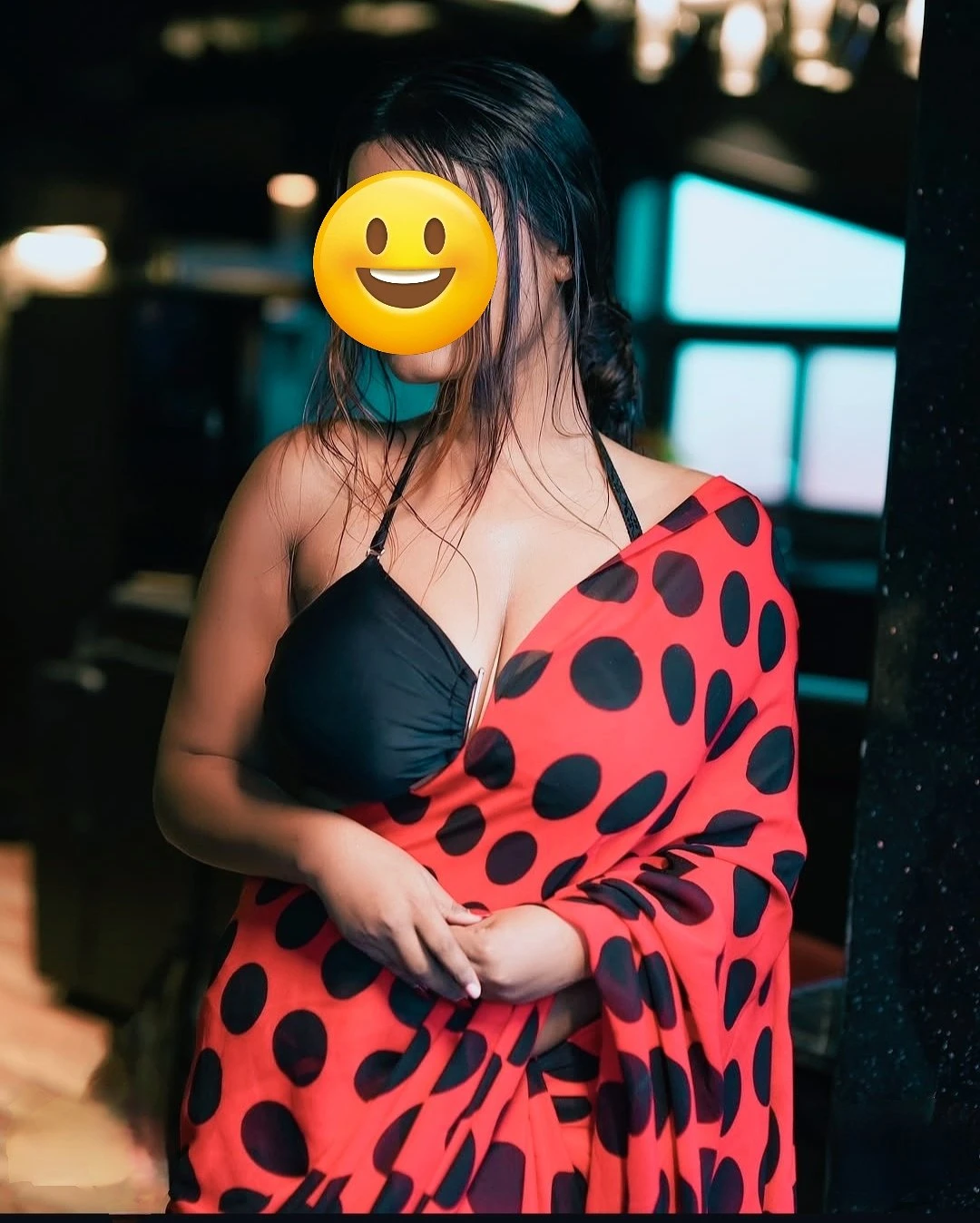 B Grade Movie Actress Here. Real. Cam – Indian escort in Hyderabad — 1 / 12