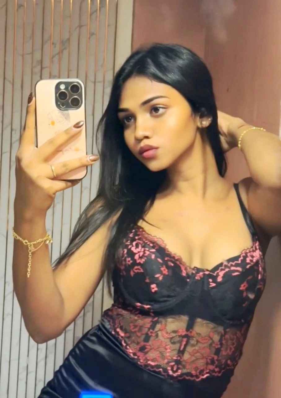 Shweta Reddy Telugu Girl Madhapur – escort in Hyderabad — 2 / 8