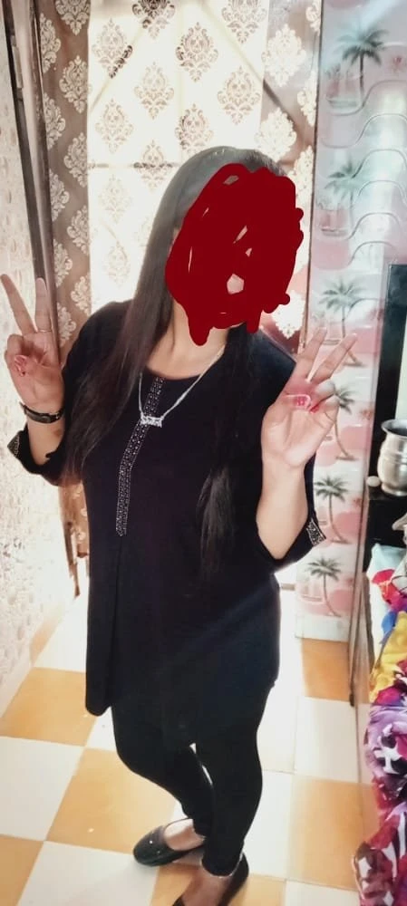 Sapna only web cam & phone sex – Indian escort in Mumbai — 2 / 3