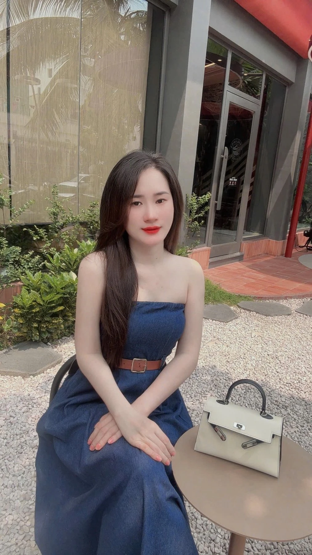 TUỆ NHI FULL SEX – Vietnamese escort in Da Nang — 14 / 22