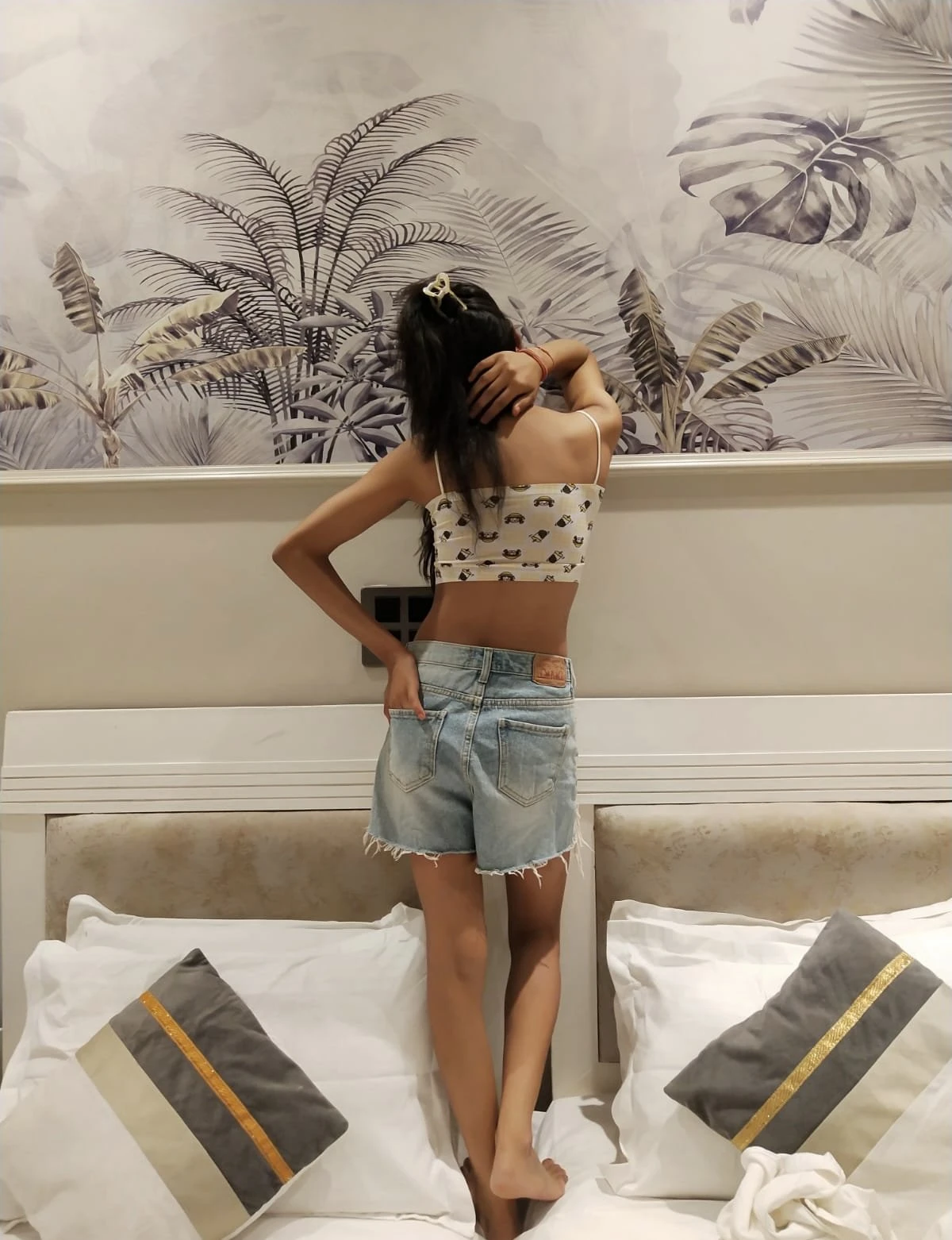 Jiya – Indian escort in New Delhi — 4 / 13