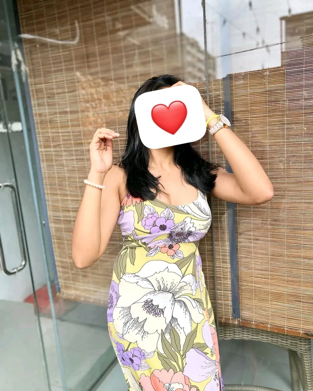 Hot New Girl { Cam & Full } Colombo – Sri Lankan escort in Colombo — 2 / 4