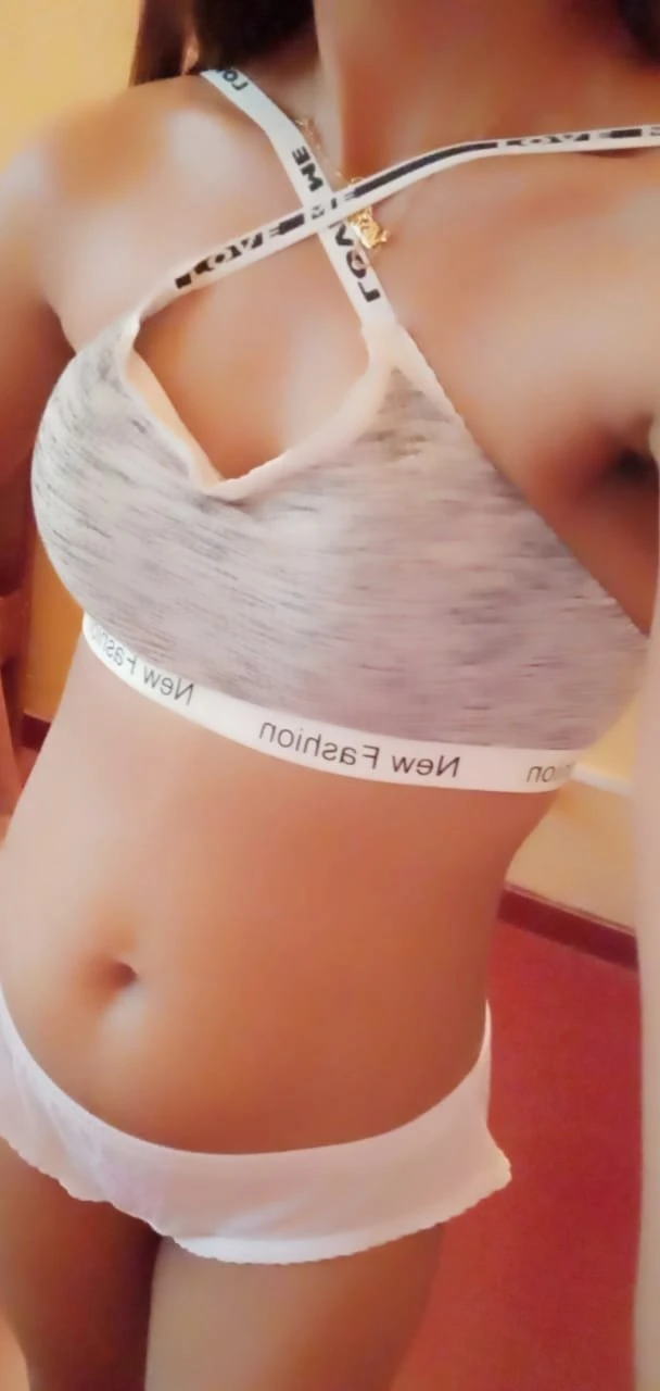 Gayni Cam – Sri Lankan escort in Colombo, Escort, Colombo