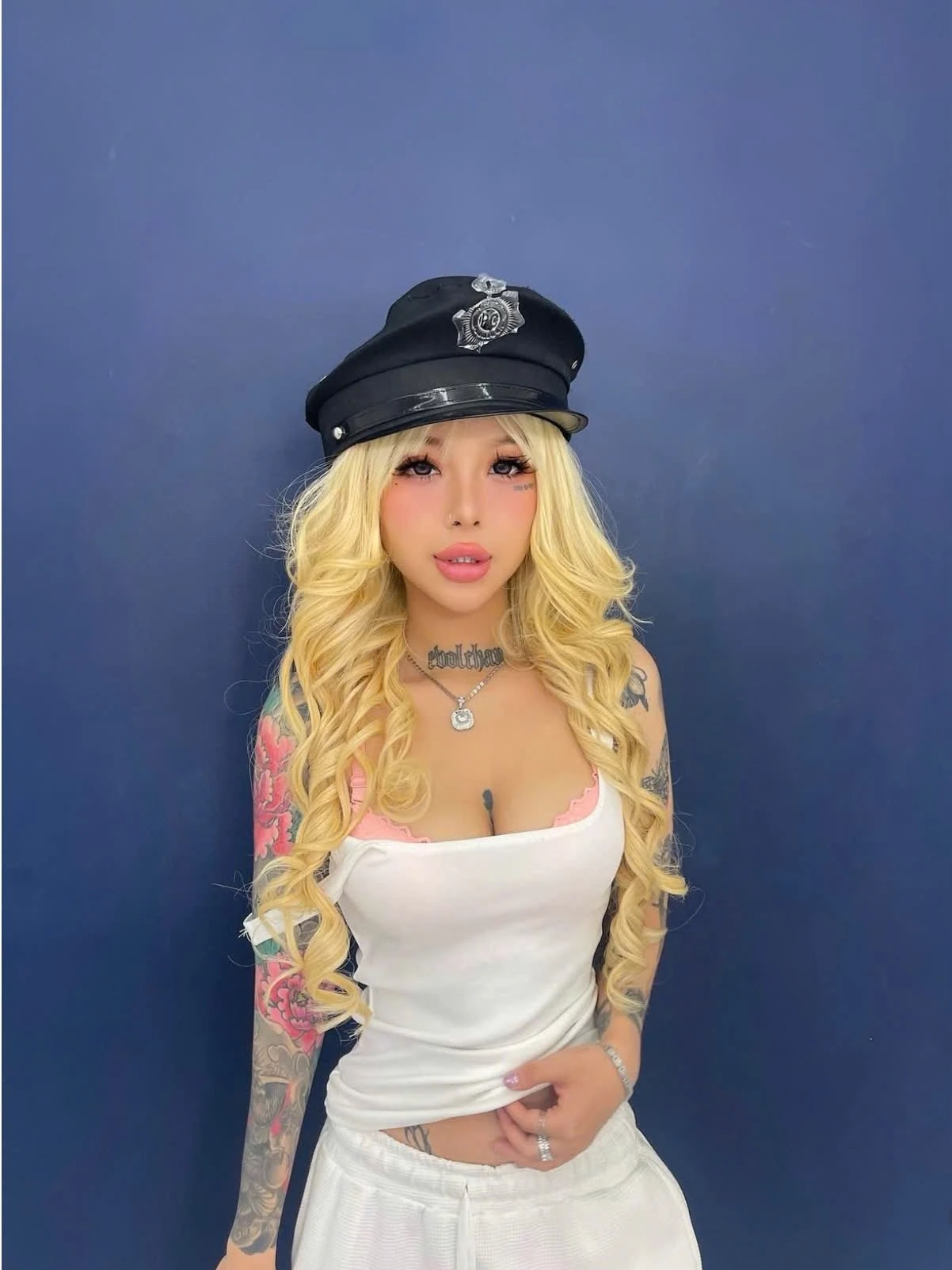 Yu Yu – Vietnamese escort in Ho Chi Minh City — 11 / 31