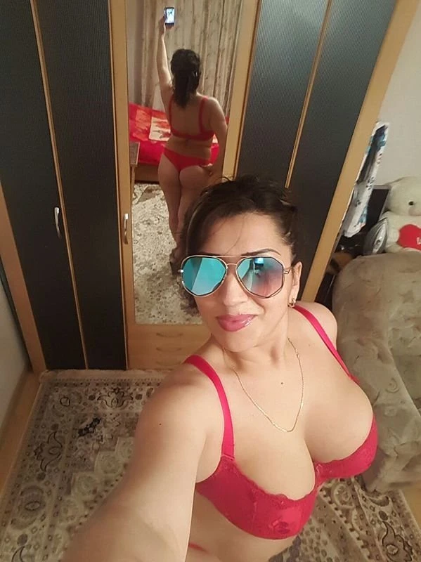 Neha independent – Indian escort in Hyderabad — 3 / 4