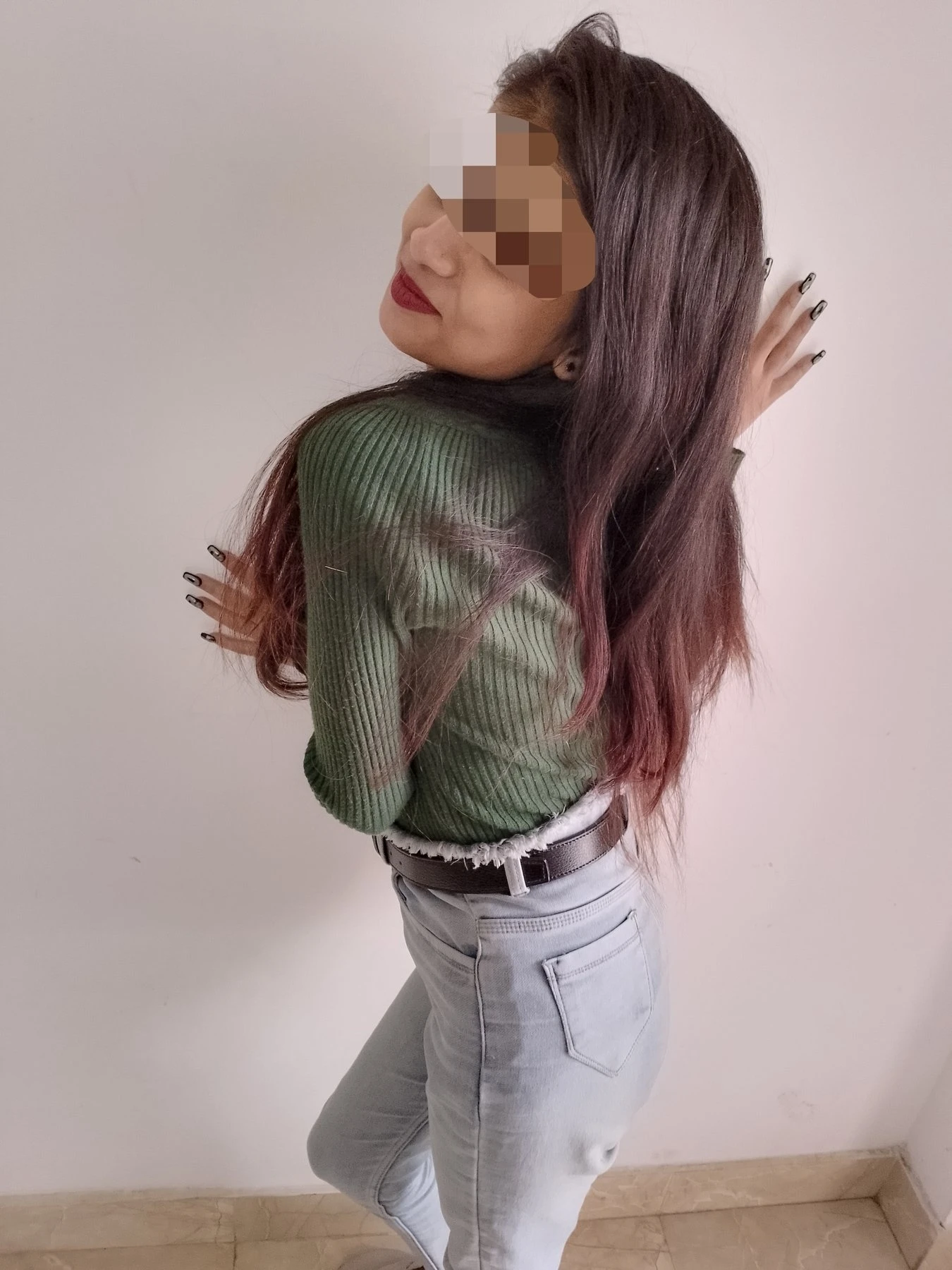 Horny Independent Girl Video Confirmatio – Indian escort in New Delhi — 8 / 11