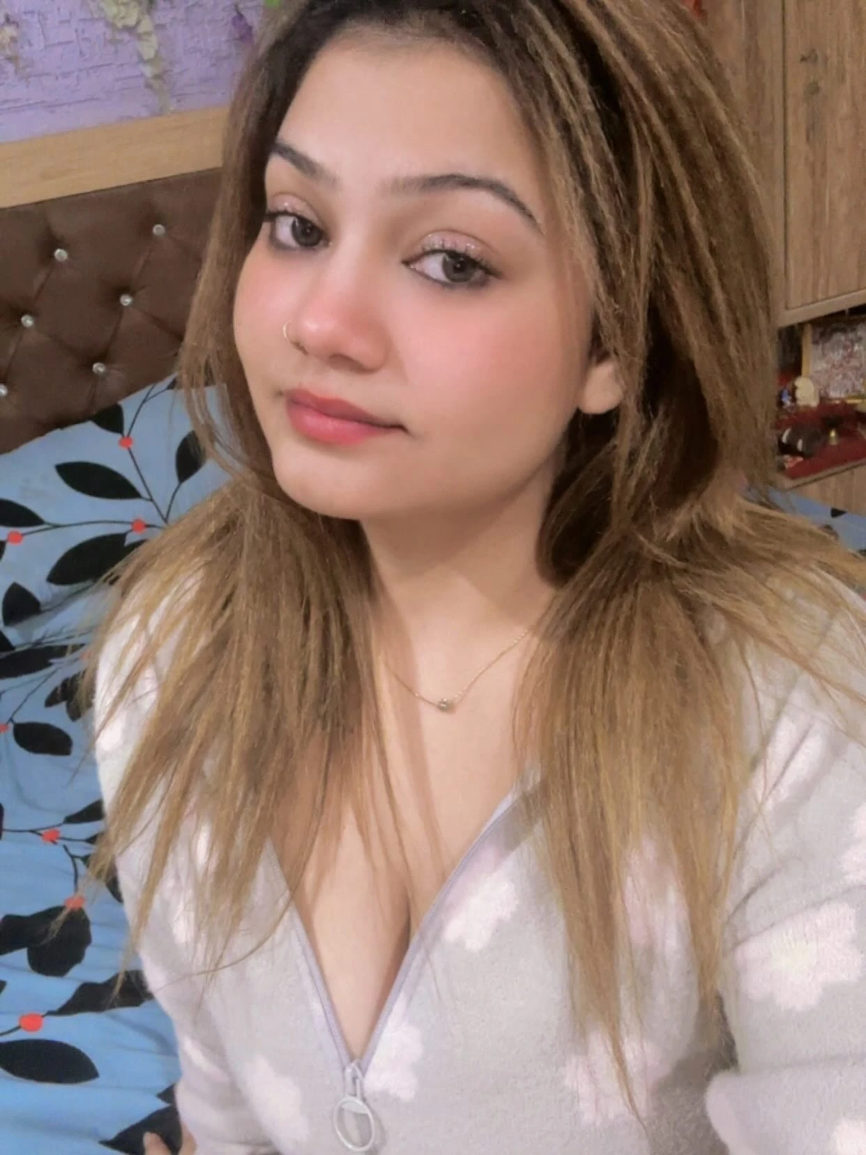 Shreyaaa – Indian escort in Navi Mumbai — 5 / 6