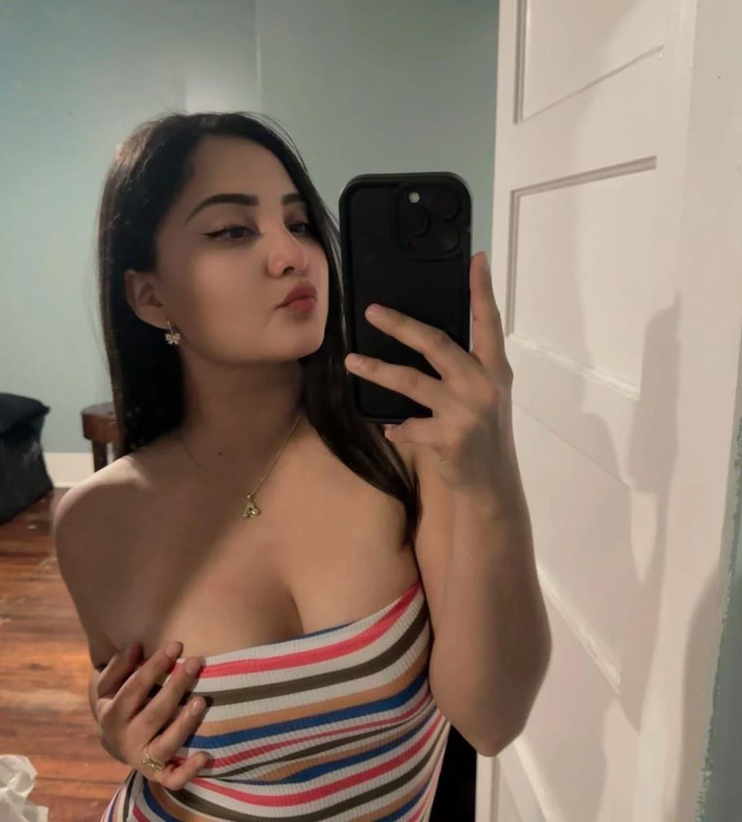 Hini Young Domination Girls Verify Servi – escort in Tangier — 4 / 5