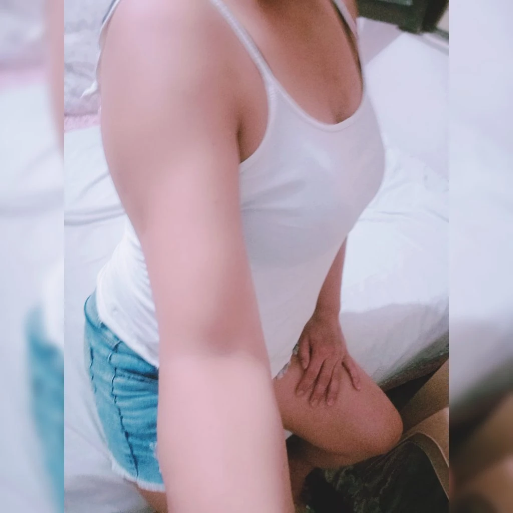 Priya – Indian escort in New Delhi — 5 / 10