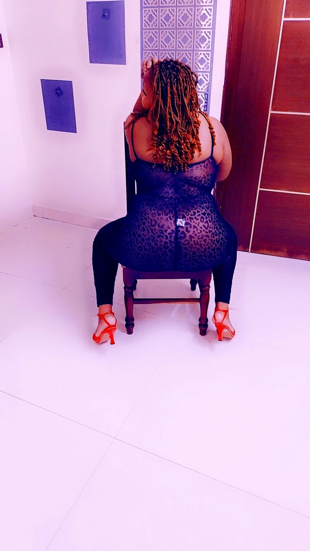 Rebby – Rwandan escort in Visakhapatnam — 4 / 5