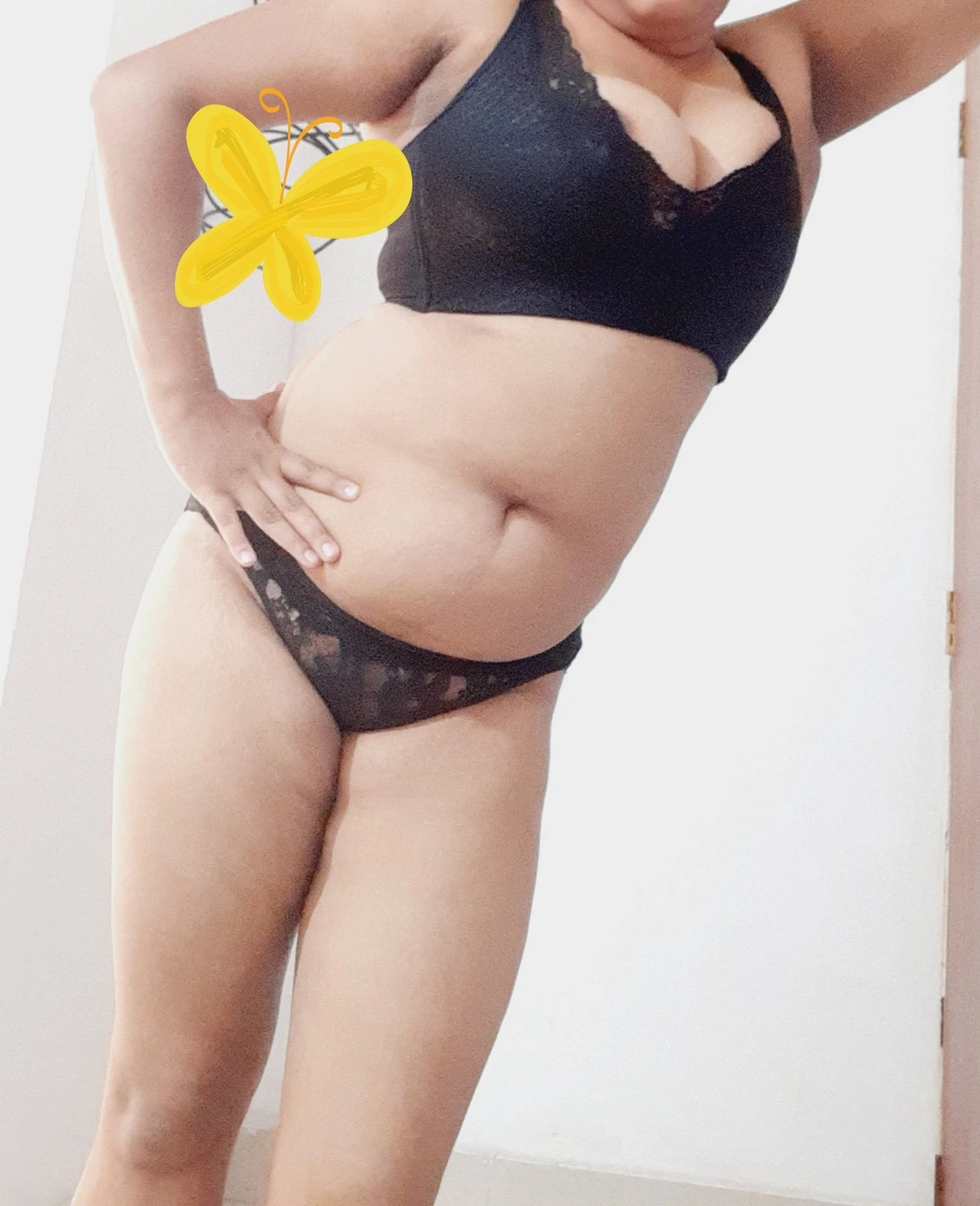Shenaya – Sri Lankan escort in Colombo — 5 / 7