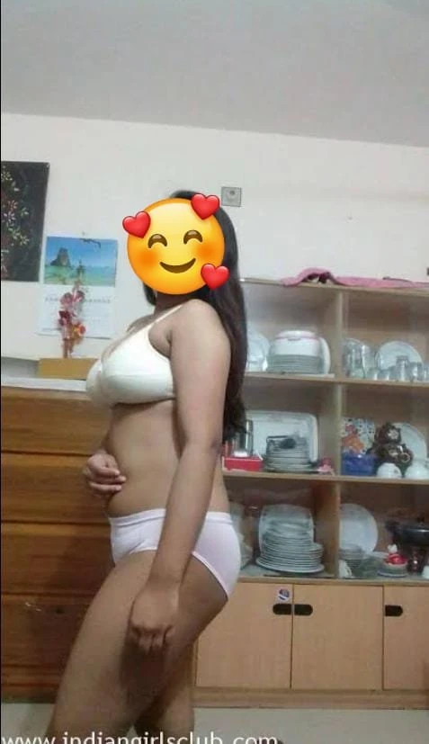 Priya – Indian escort in Kochi, Escort, Kochi