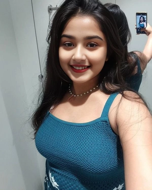 Jenii Varma – Indian escort in Mumbai — 2 / 4