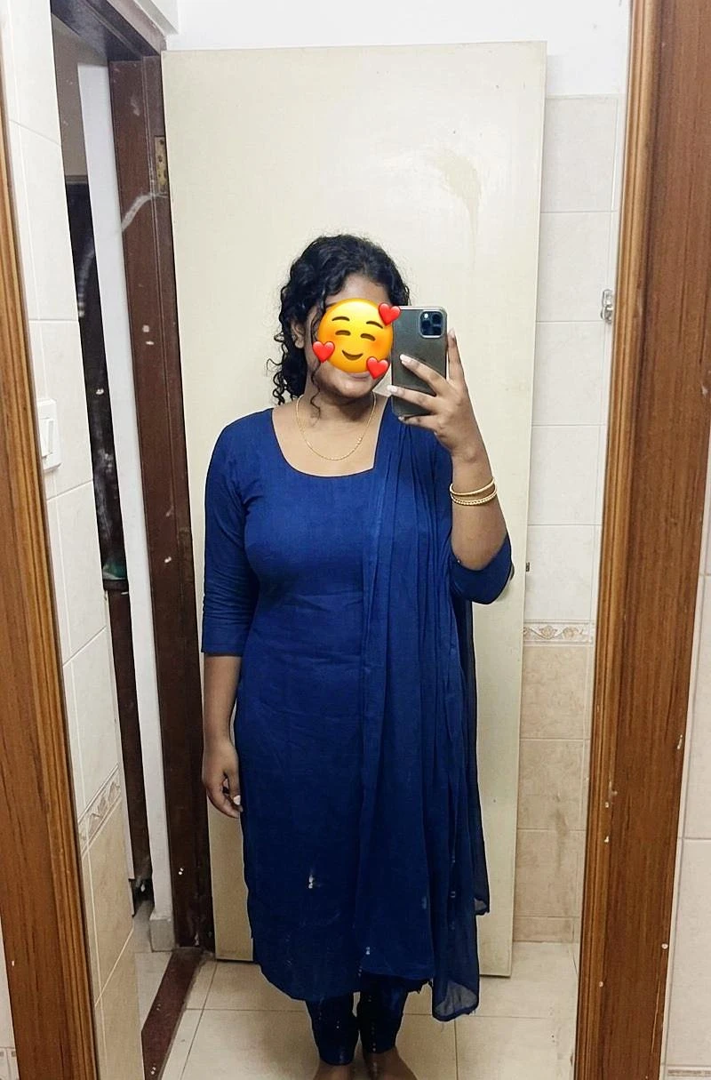 Mallu Aunty Available – Indian escort in Kozhikode — 4 / 6