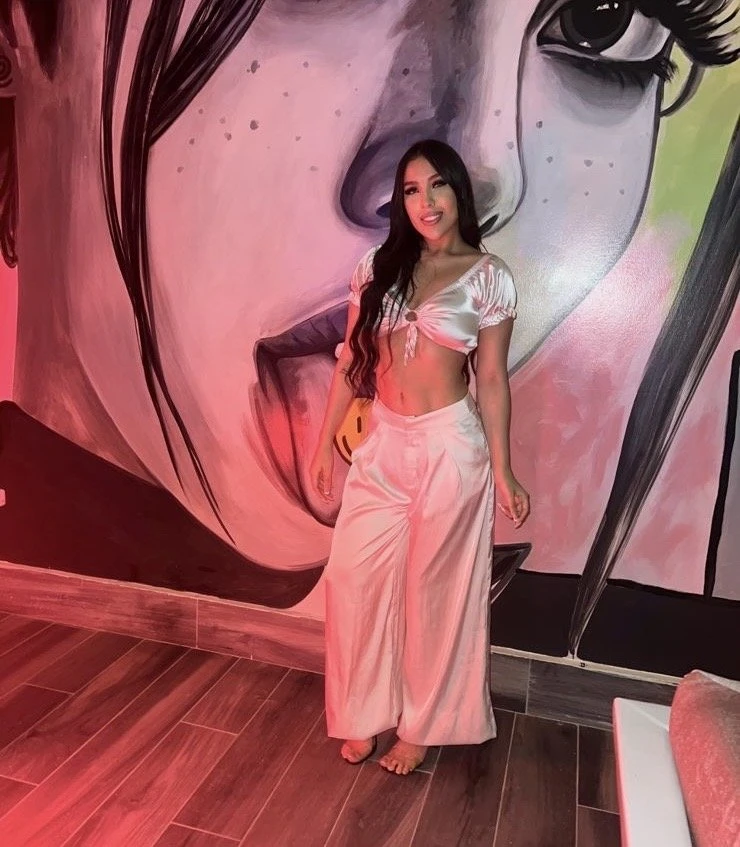 Alexia – Colombian escort in Malta — 4 / 5