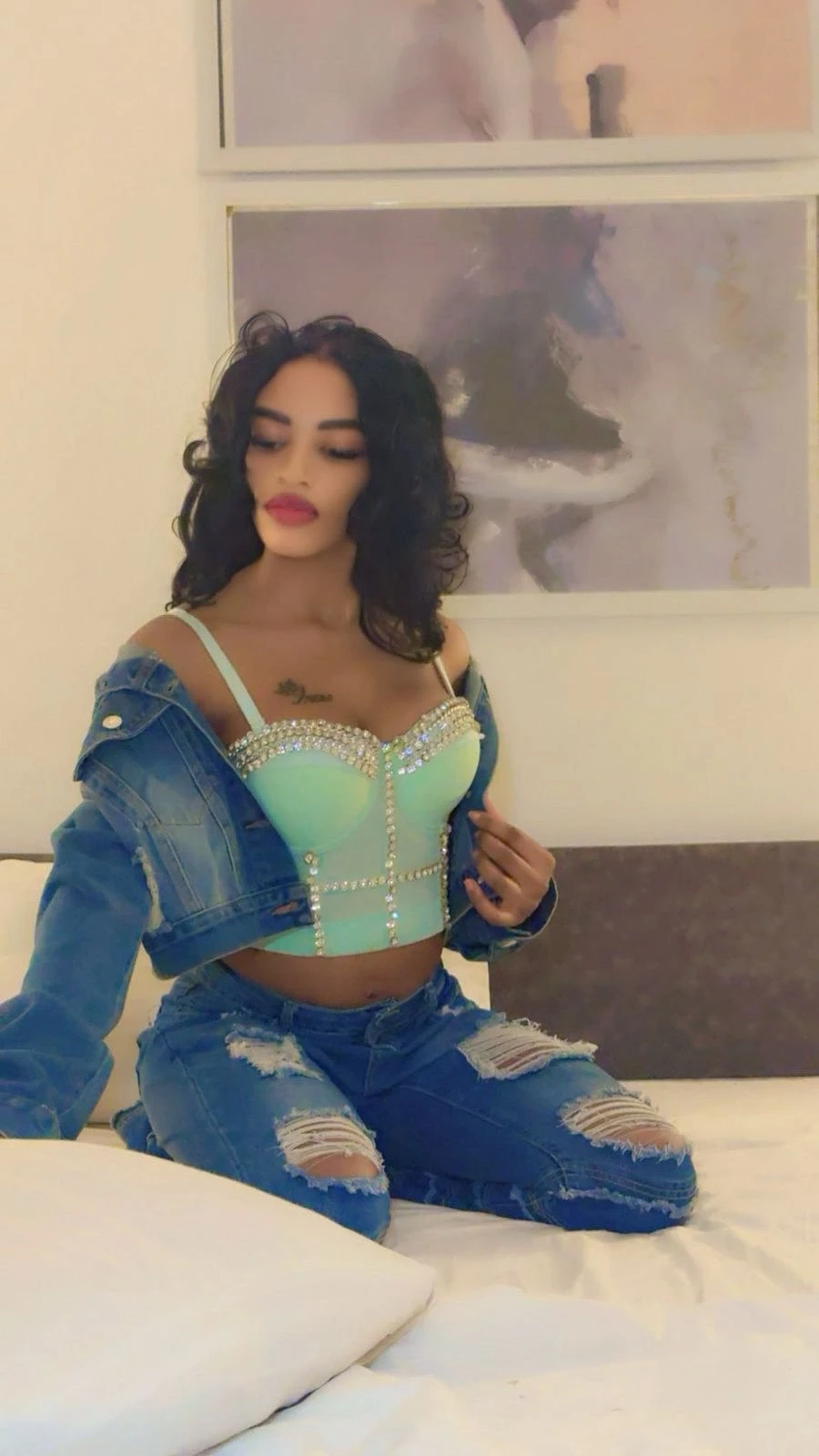 Desire – Ethiopian escort in Pune — 7 / 11