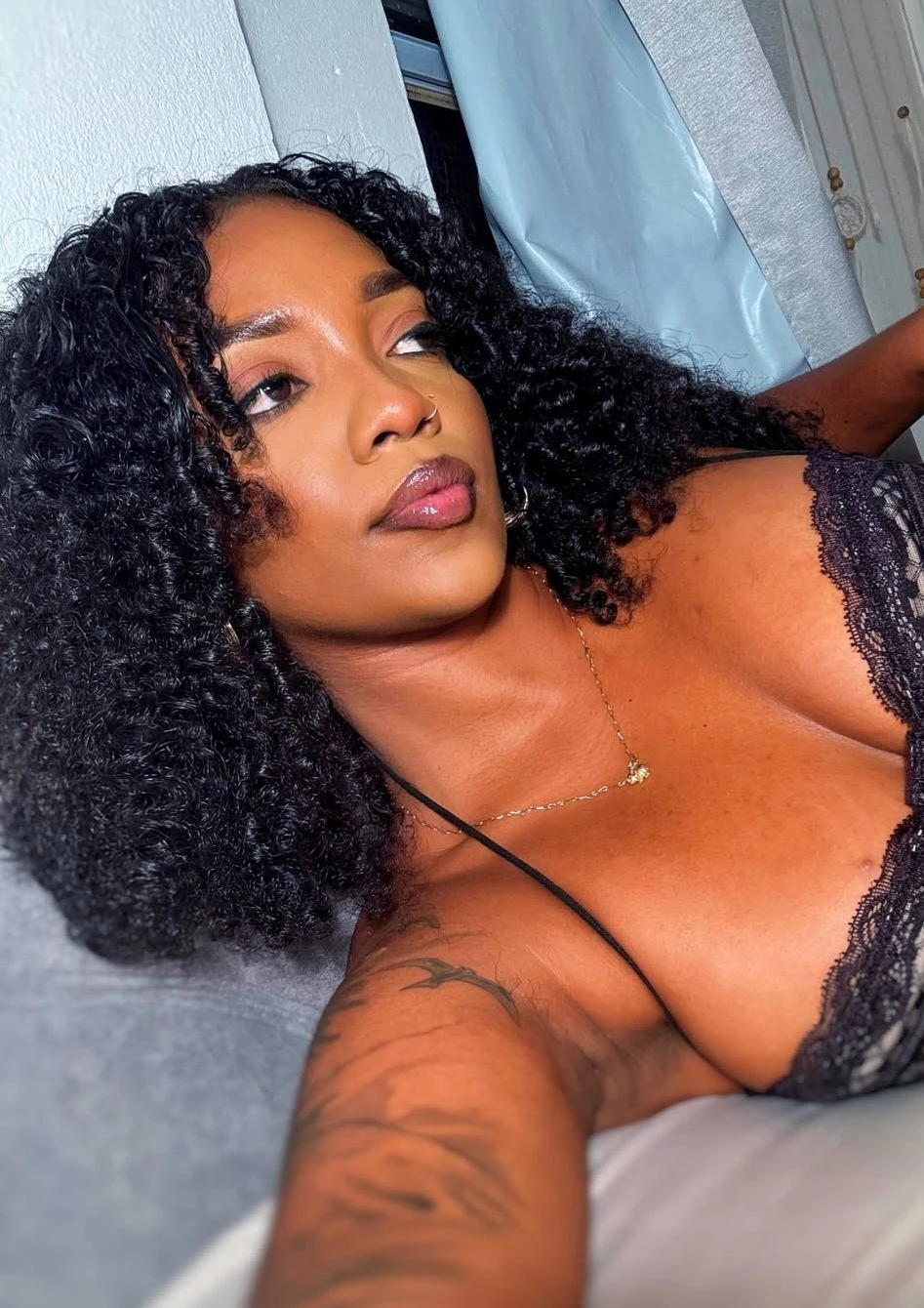 Slutty Afro babe, no free Vc – Kenyan escort in Hyderabad — 2 / 5