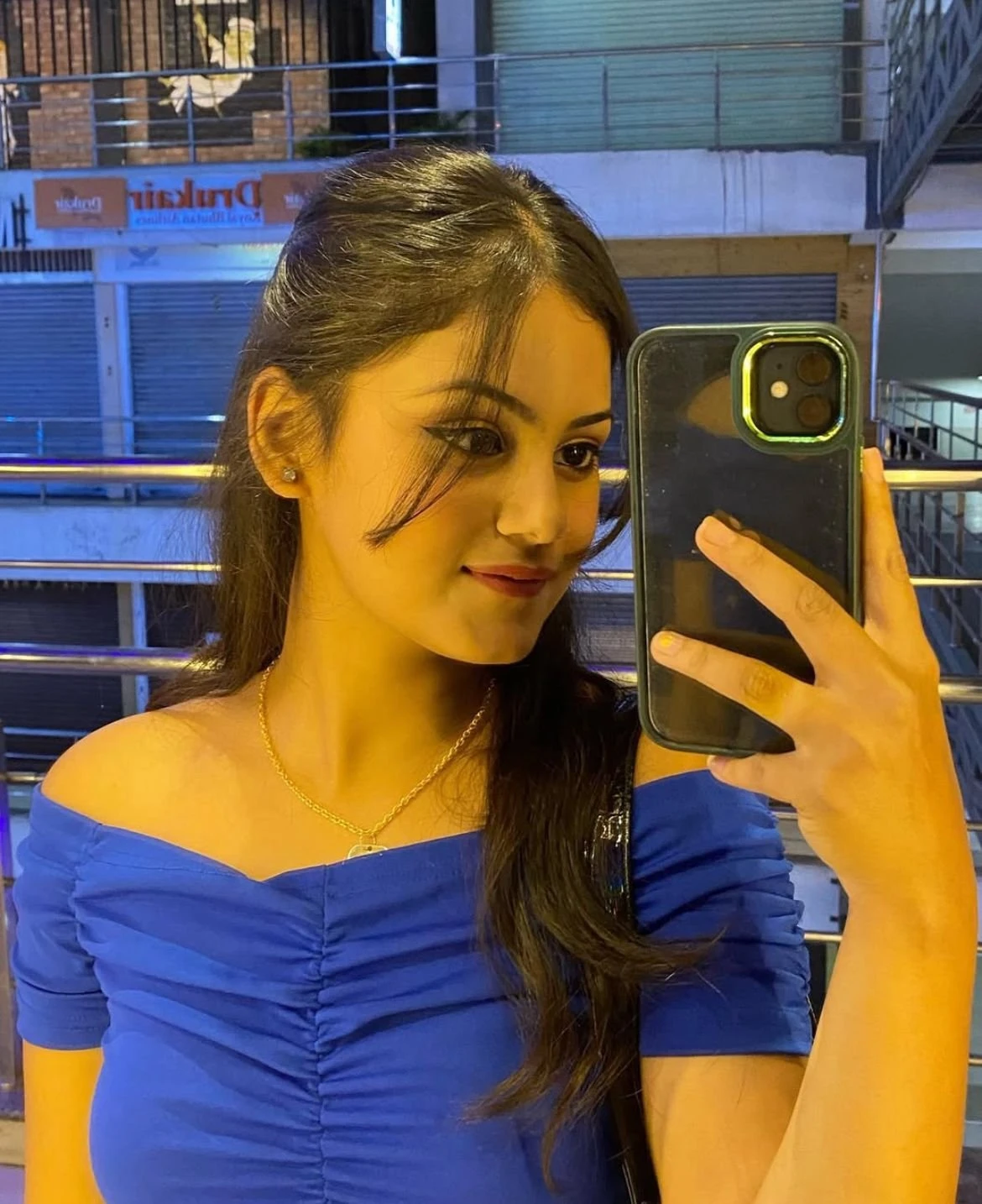 🧿 HELLO GUYS MY NAME IS JOSHNA LIVE NI – Indian escort in Kochi — 3 / 5