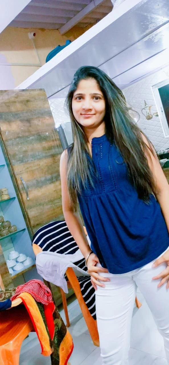 Riya Rajan – Indian escort in Mumbai — 2 / 3
