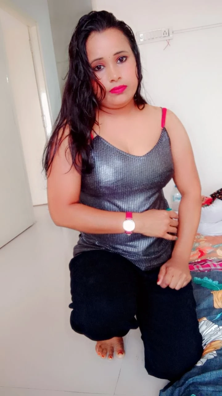 Rina – Indian escort in Jaipur — 2 / 4