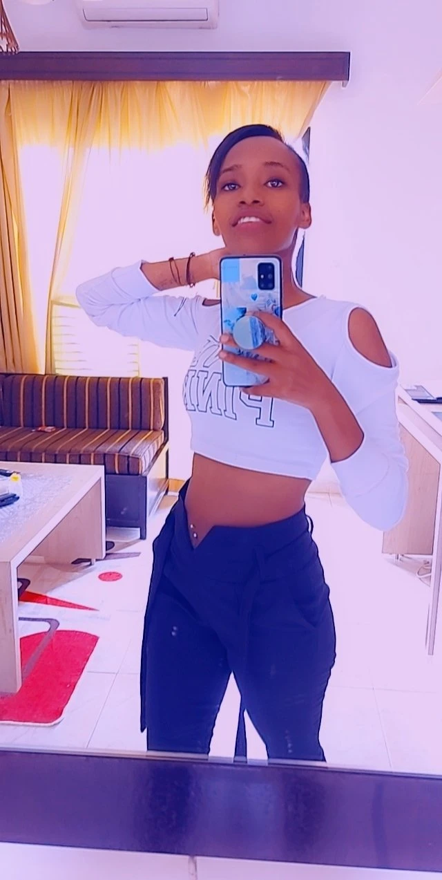 Zora Bana – South African escort in Beirut — 6 / 10