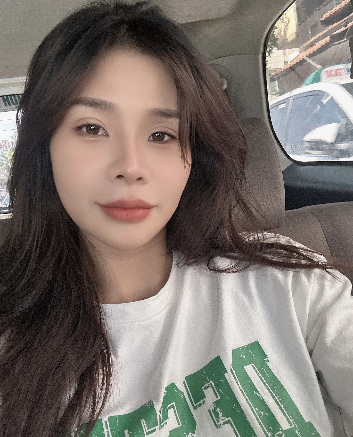 Kimberly HCM – Vietnamese masseuse in Ho Chi Minh City — 8 / 25