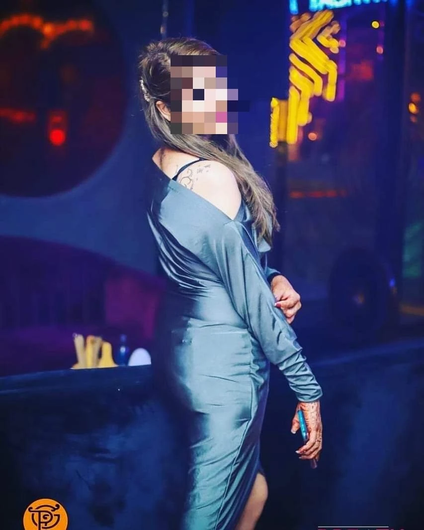 Roopa Independent – Indian escort in Mumbai — 1 / 4