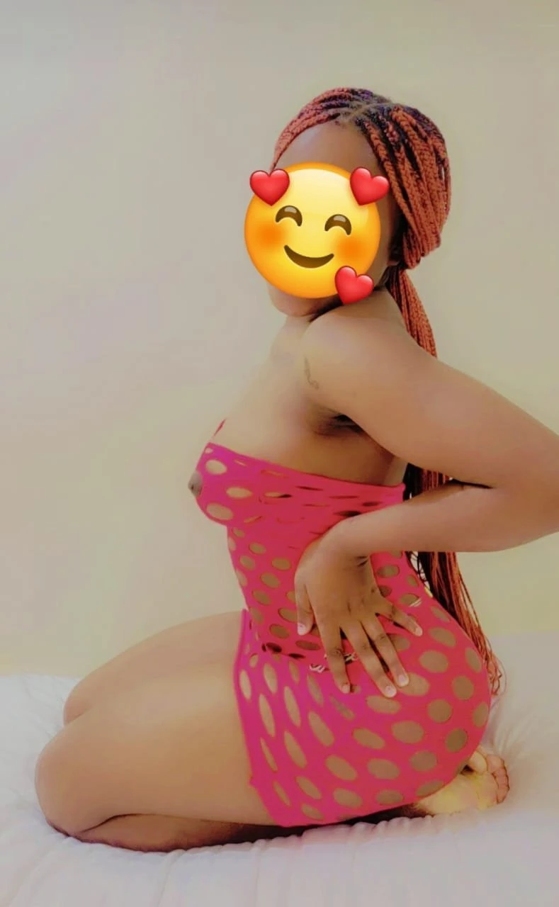 Bouncy juicy Maria Big booty from Vizag – Ghanaian escort in Visakhapatnam — 4 / 6