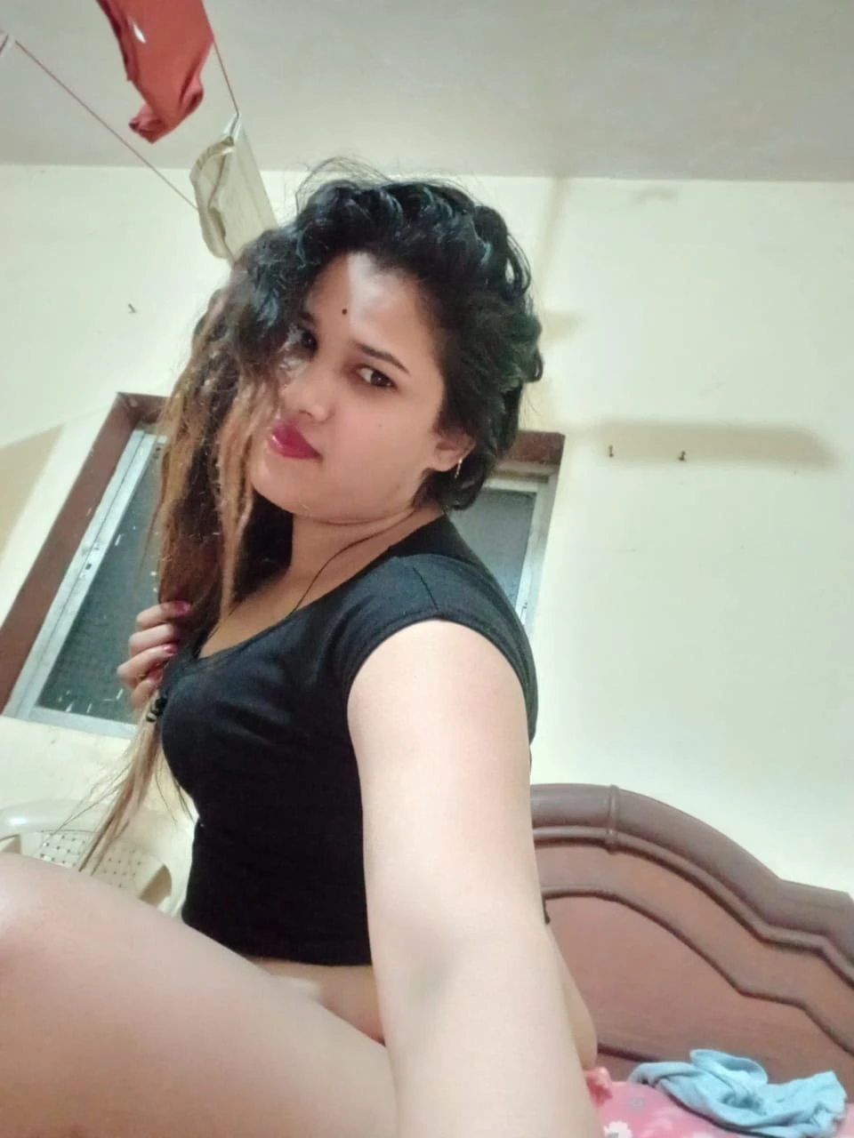 Misty – Guinean escort in Mumbai — 2 / 3