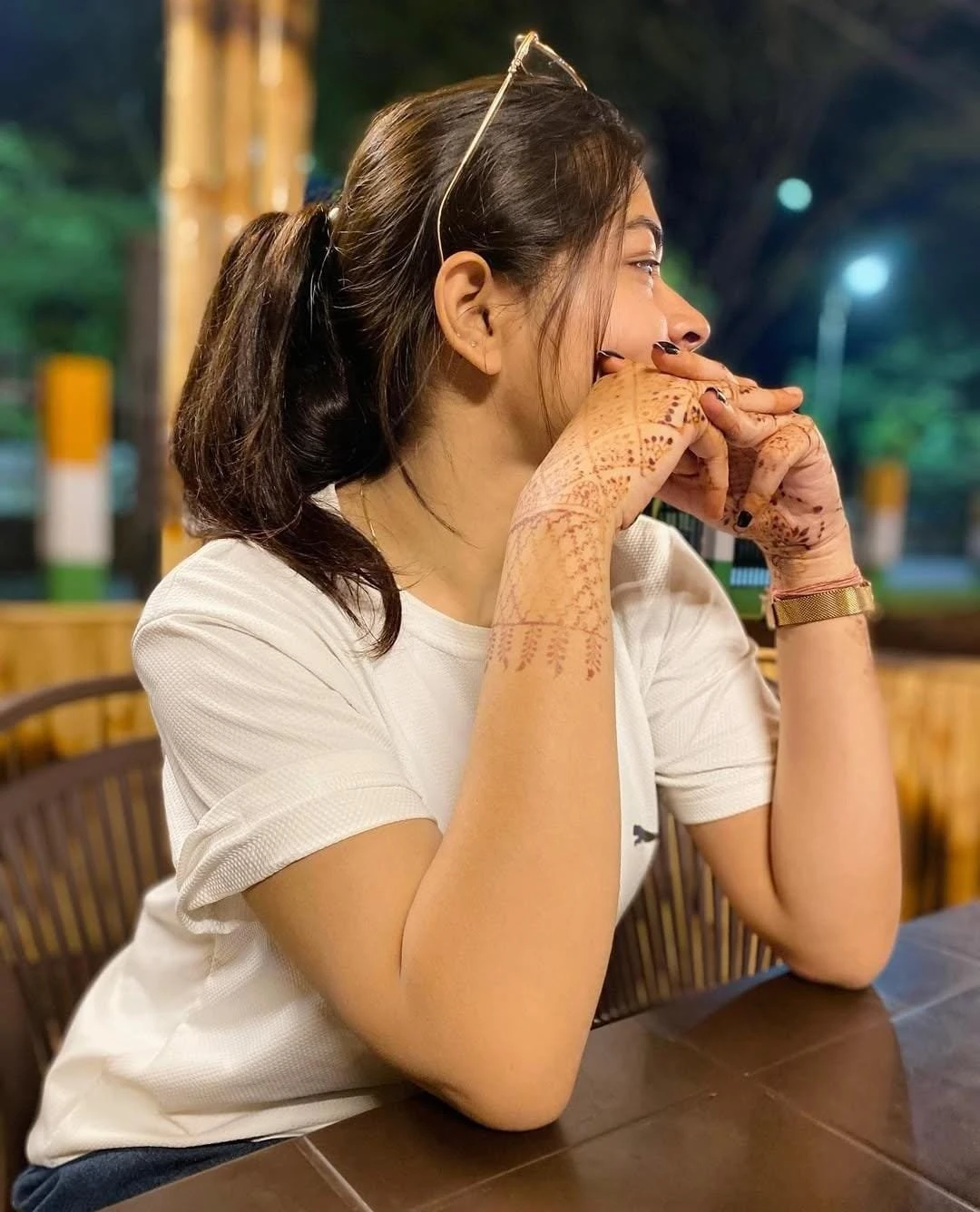 Cam and Real Meet Gf Experience on Bed – Indian escort in Mumbai, Escort, Mumbai