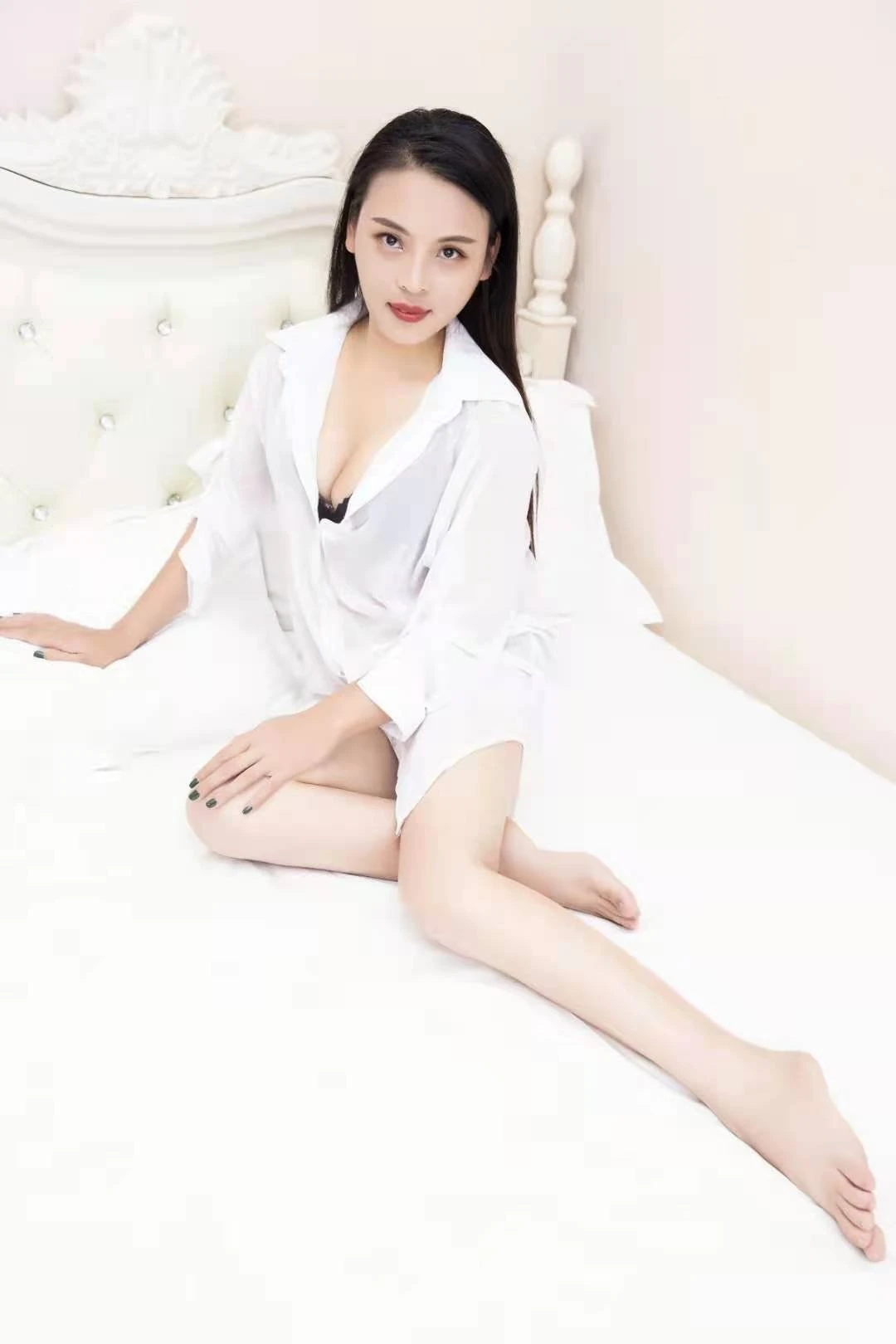 Amy – escort in Mauritius — 3 / 7