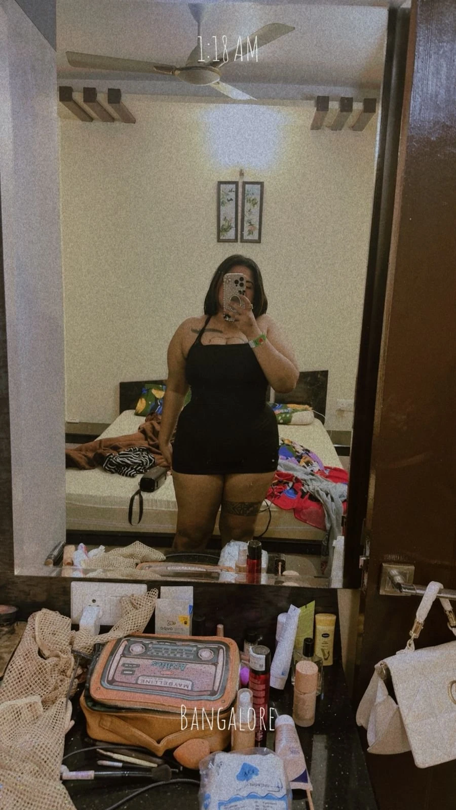 Alisha – Indian escort in Mumbai — 3 / 6